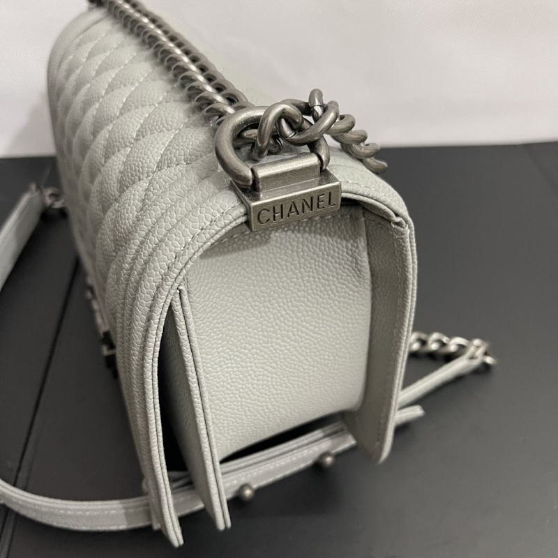 Ch**el leboy series bags